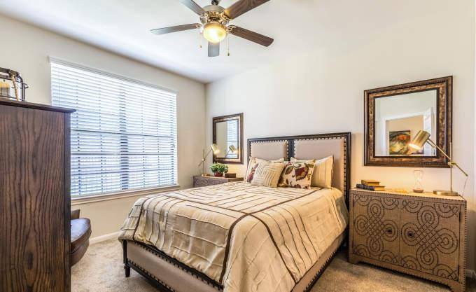 Apartment for rent at 10000 Fannin Station, Houston, TX 77045