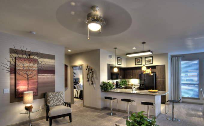 Apartment for rent at 1255 N Post Oak Rd, Houston, TX 77055