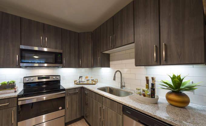 Apartment for rent at 6301 Pale Sage Dr, Houston, TX 77049