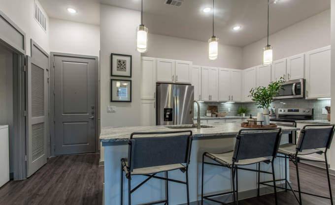 Apartment for rent at 1818 Fannin Speedway, Houston, TX 77045