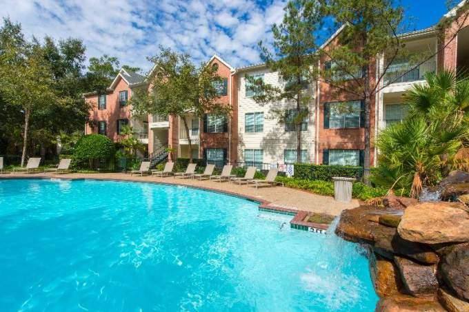 Apartment for rent at 4300 Bay Area Blvd, Houston, TX 77058