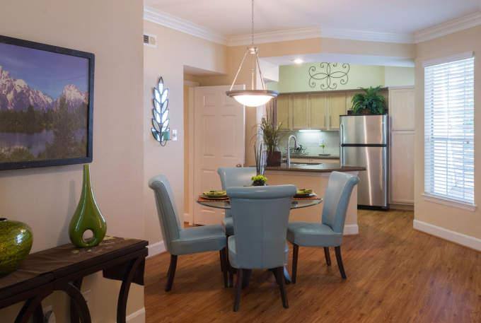Apartment for rent at 14855 Memorial Dr, Houston, TX 77079
