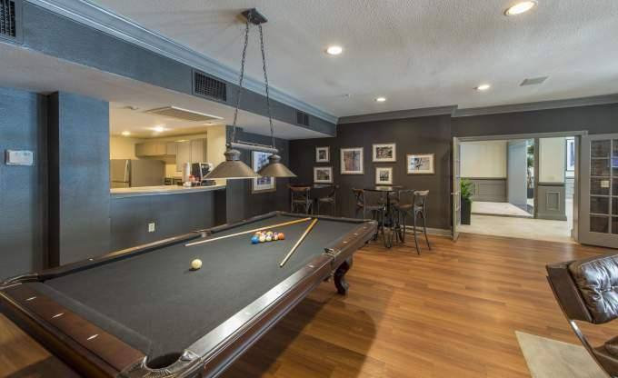 Apartment for rent at 2601 Woodland Park Dr, Houston, TX 77077