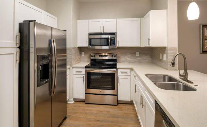 Apartment for rent at 1255 Eldridge Parkway, Houston, TX 77077