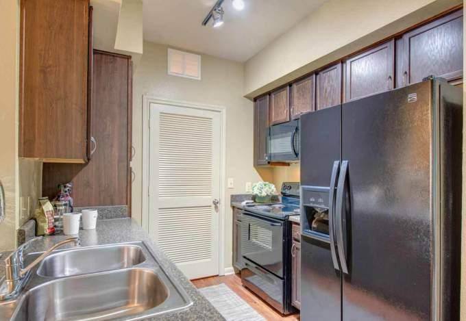 Apartment for rent at 15330 Liberty River Dr, Houston, TX 77049