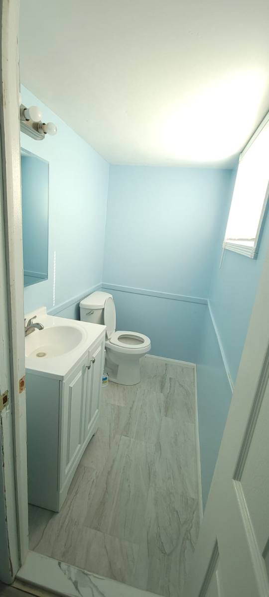 Townhouse for rent at 11484 Republic Ave, Warren, MI 48089
