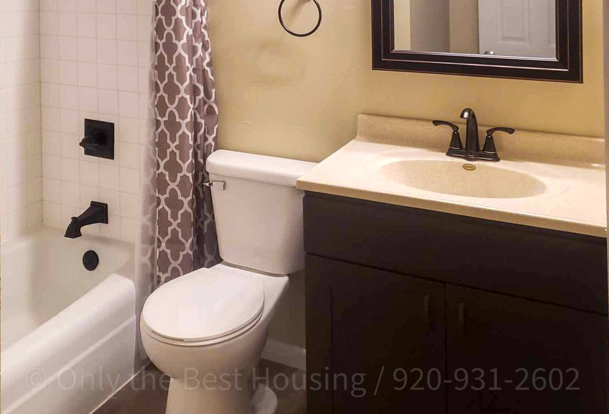 Apartment for rent at 585 Edgewood Dr #3, Burlington, WI 53105