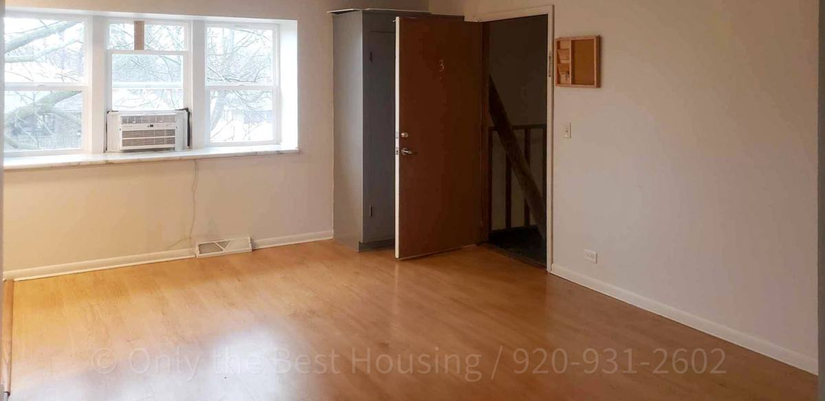 Apartment for rent at 585 Edgewood Dr #3, Burlington, WI 53105
