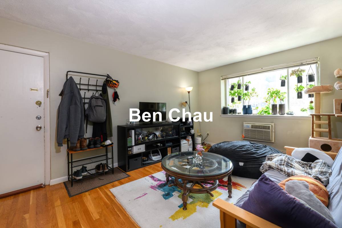 Apartment for rent at 259 Summer St #1B, Somerville, MA 02143