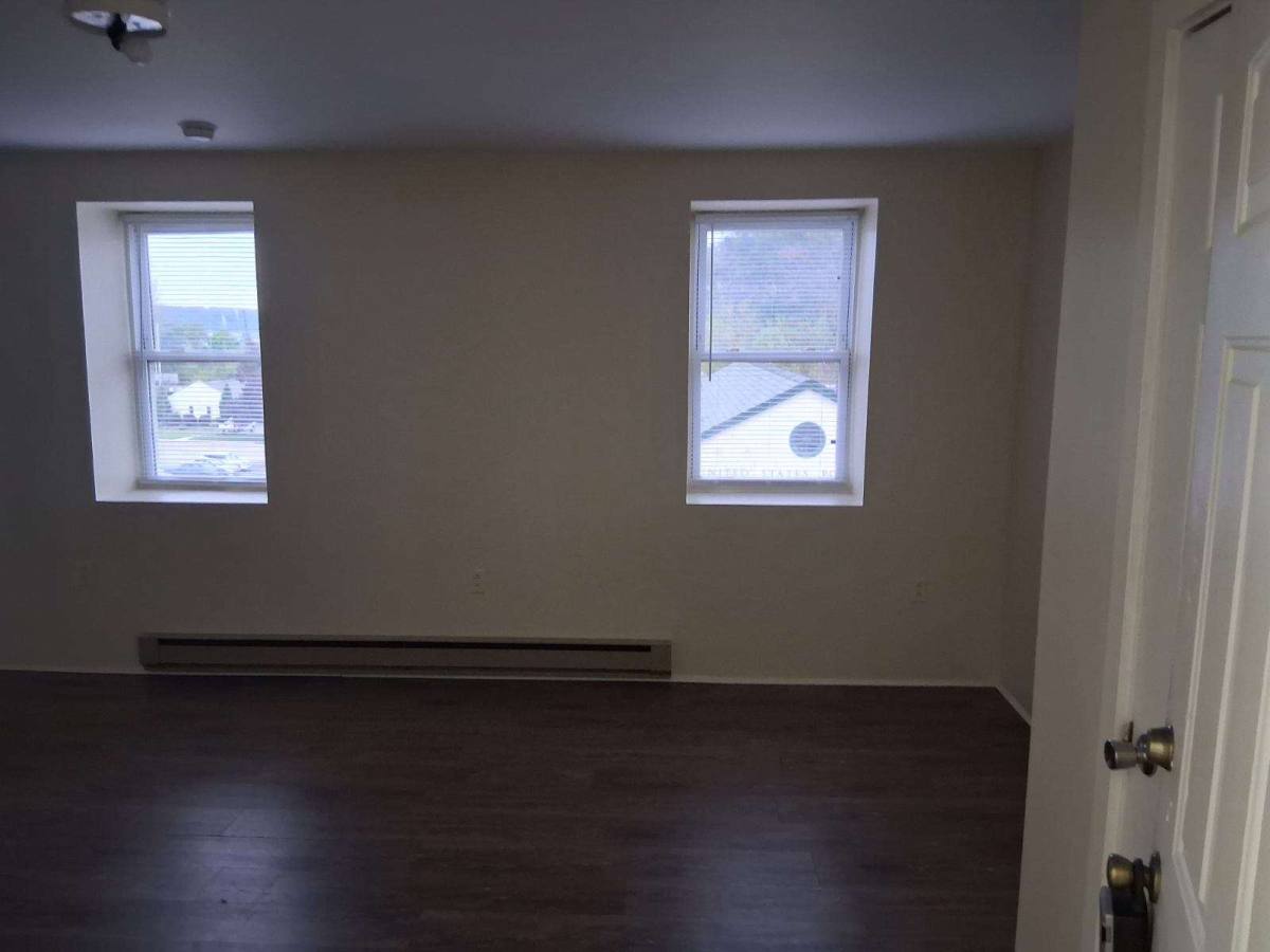 Apartment for rent at 76 Queen St #78 1 2 B, Northumberland, PA 17857