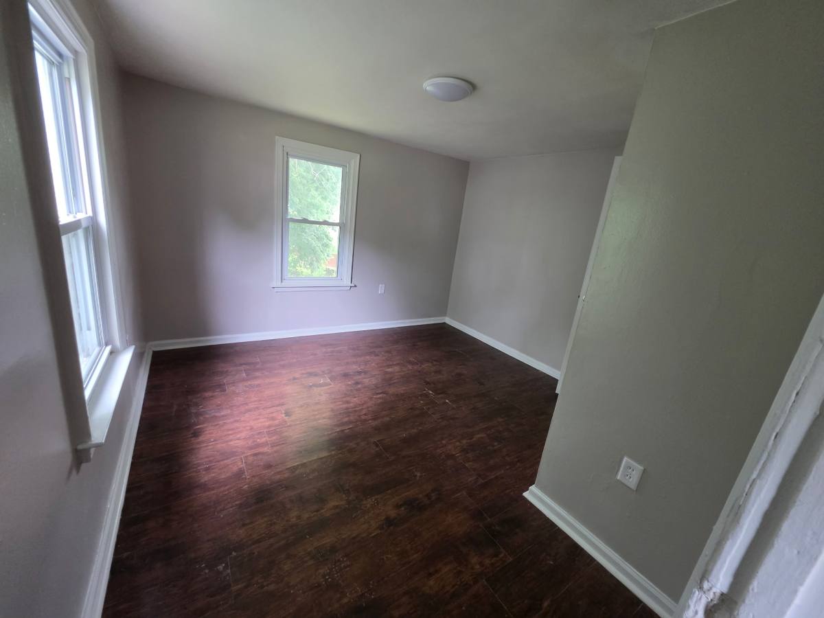 House for rent at 8986 Ramona Ave, Saint Louis, MO 63121