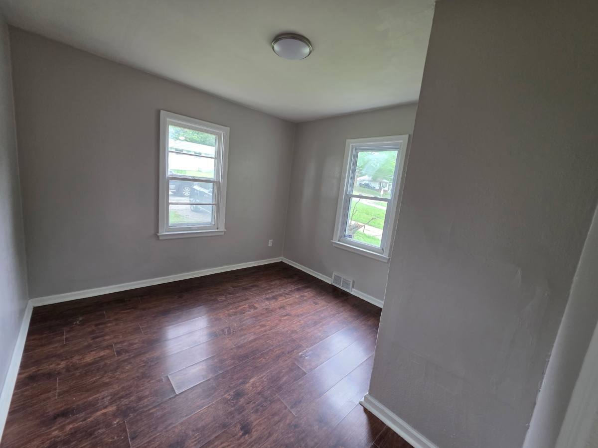 House for rent at 8986 Ramona Ave, Saint Louis, MO 63121
