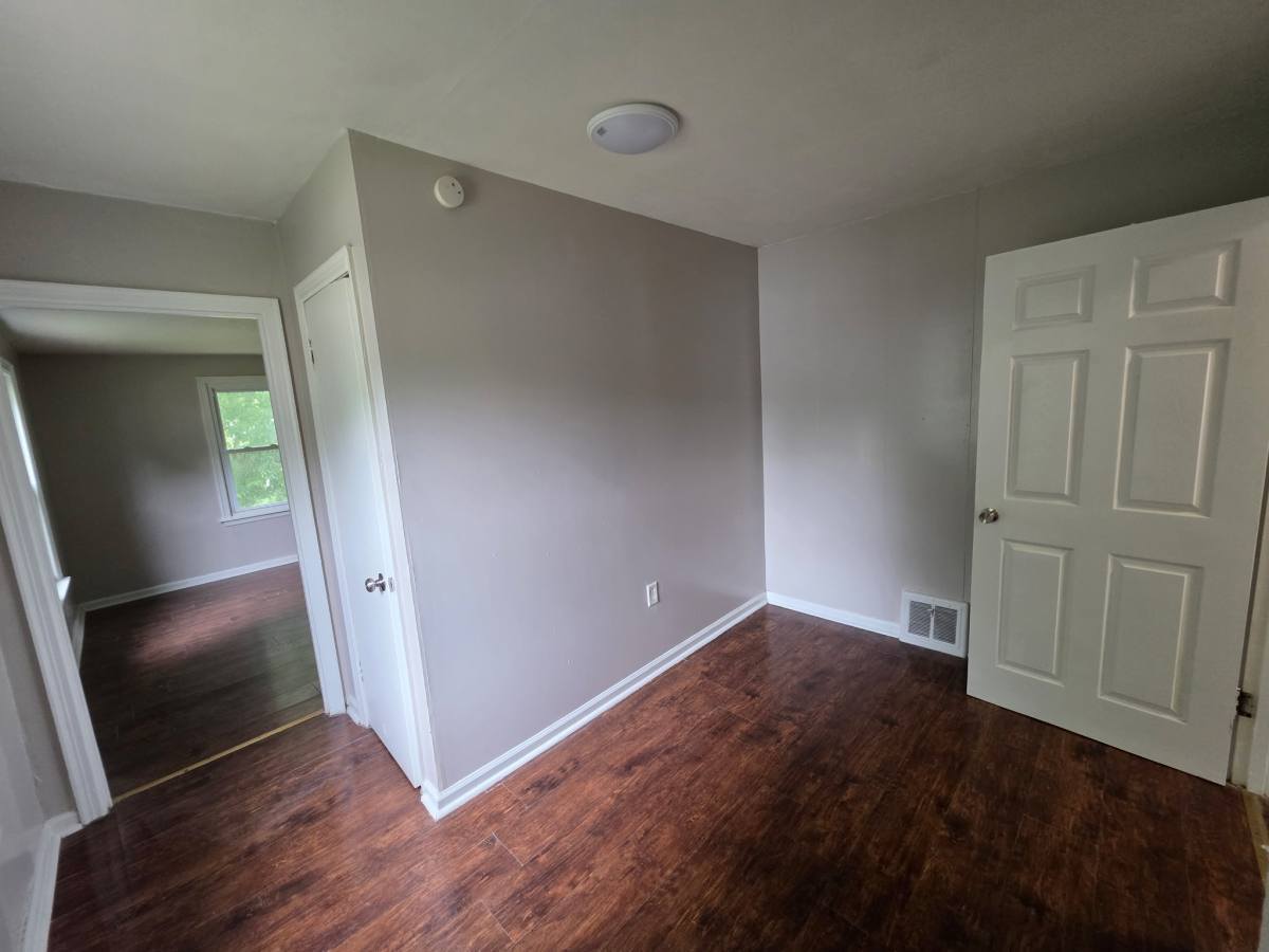 House for rent at 8986 Ramona Ave, Saint Louis, MO 63121
