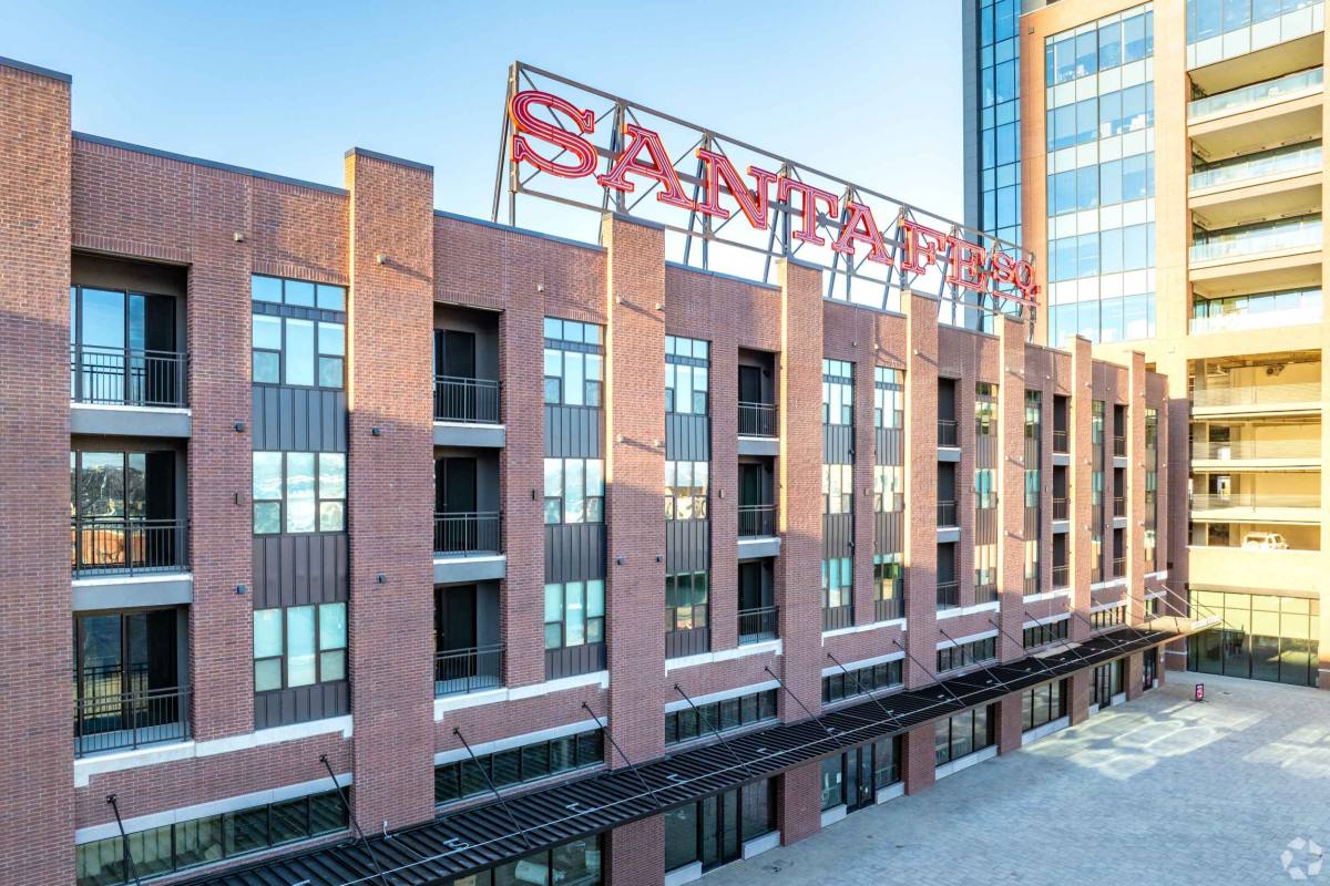 Apartment for rent at Santa Fe Square, 505 E 2nd St S, Tulsa, OK 74120