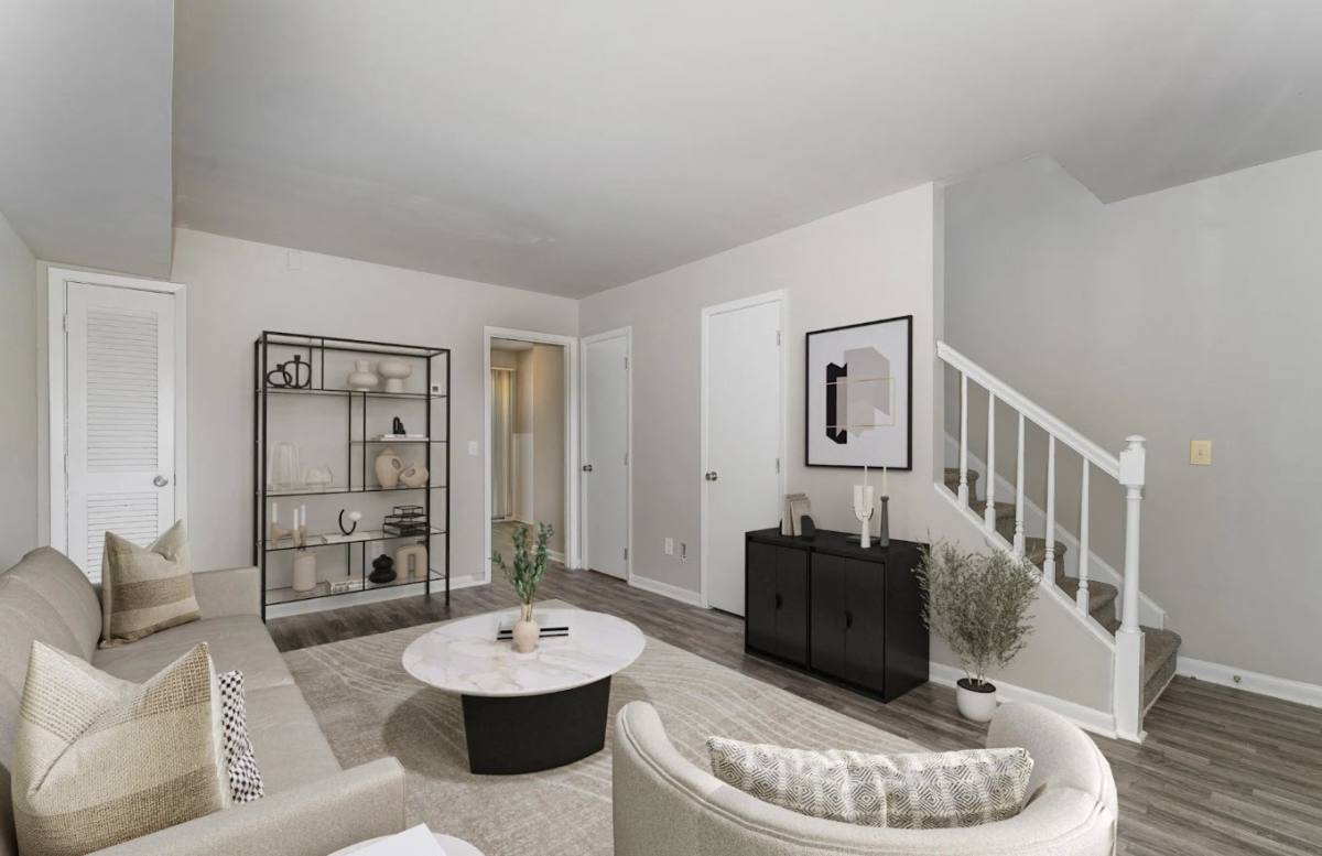 Townhouse for rent at Meadowview & Townhomes, 500 Savannah St, Greensboro, NC 27406