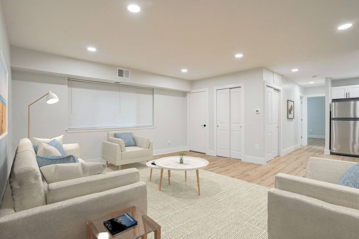 Apartment for rent at Park Glen, 7906 Allard Court, Glen Burnie, MD 21061