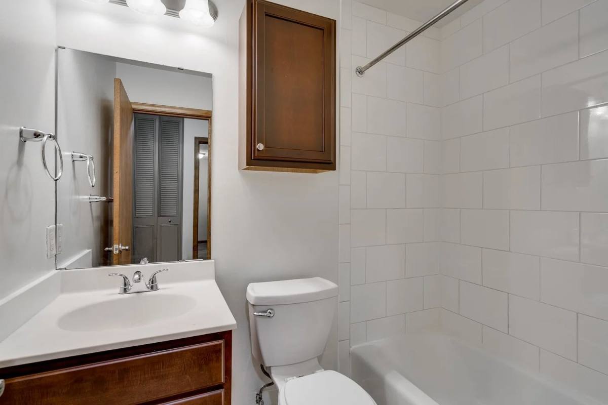 Apartment for rent at Bryant Manor, 3532 Bryant Ave S, Minneapolis, MN 55408