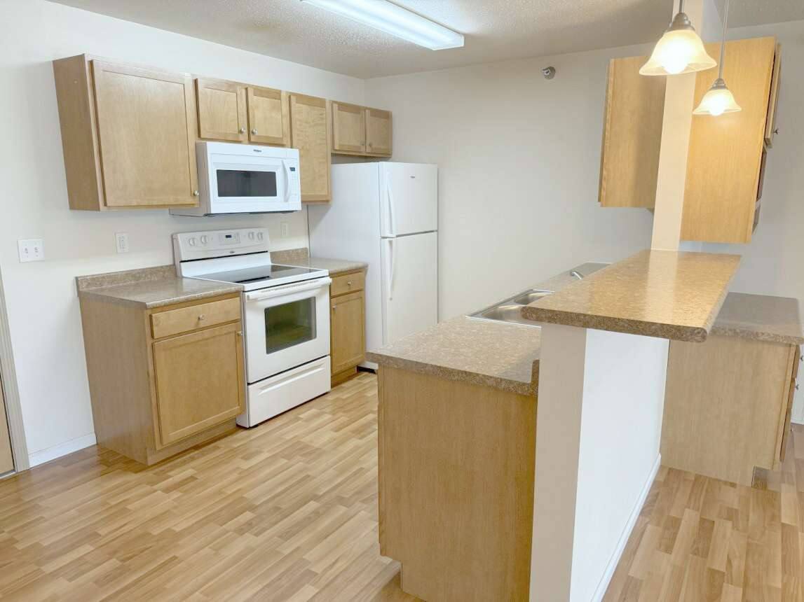 Apartment for rent at Maple Creek, 4379 & 4391 33rd Ave S, Fargo, ND 58104