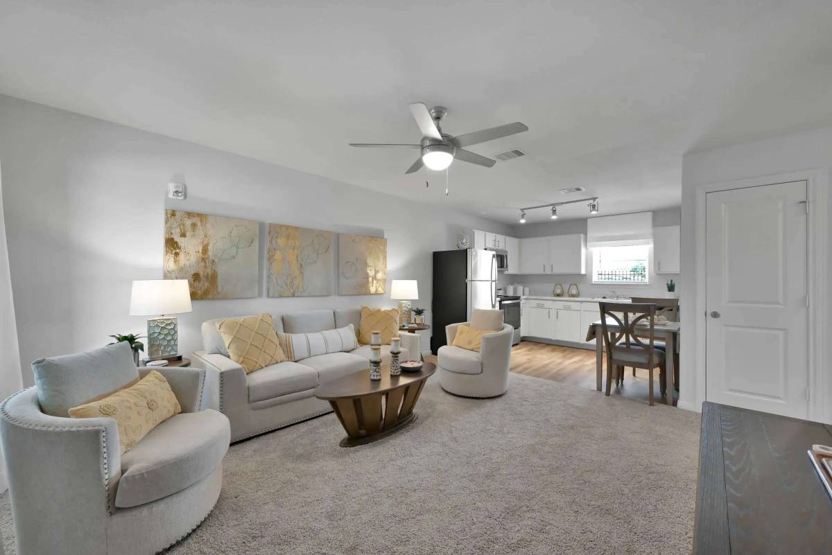 Esperanza at Keith Harrow, 20235 Keith Harrow Blvd, Katy, TX 77449 - Apartment for Rent - Image 2