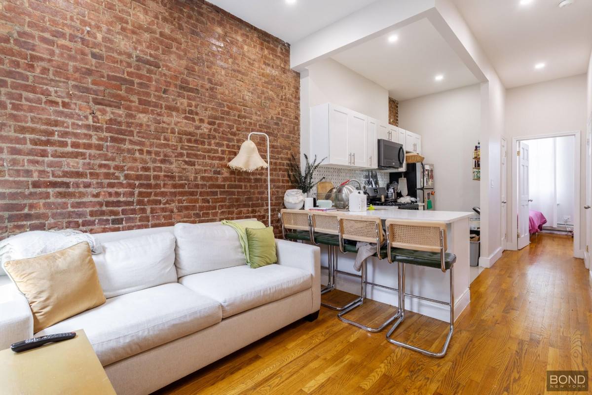 Apartment for rent at 636 Sterling Place #3R, Brooklyn, NY 11238