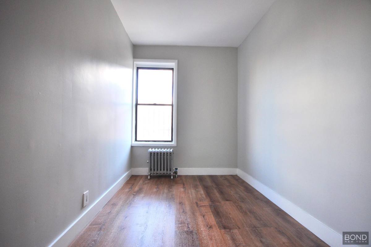 Apartment for rent at 330 Albany Ave #3, Brooklyn, NY 11213