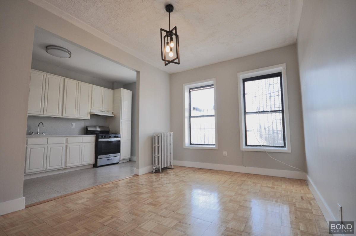 Apartment for rent at 330 Albany Ave #3, Brooklyn, NY 11213