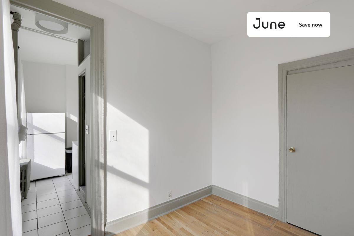 Apartment for rent at 824 9th Ave #5RS, New York, NY 10019
