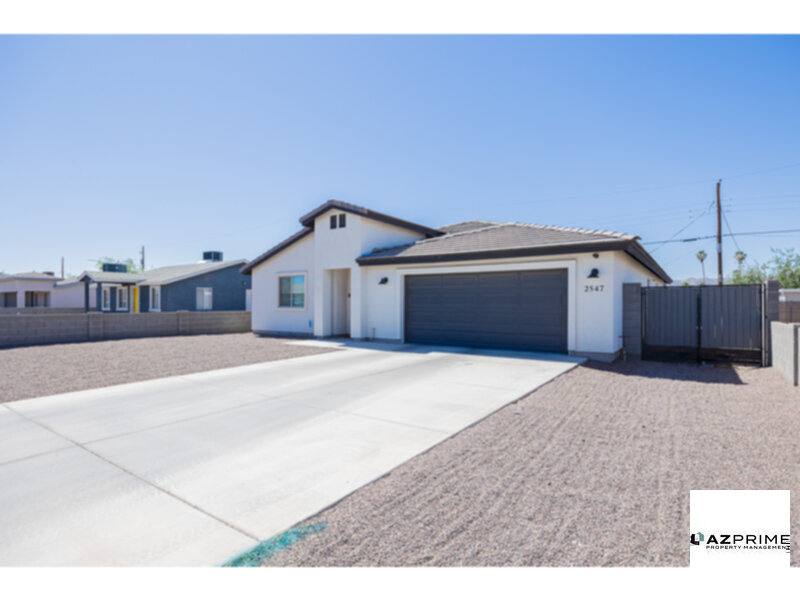 House for rent at 2547 Illini St, Phoenix, AZ 85040
