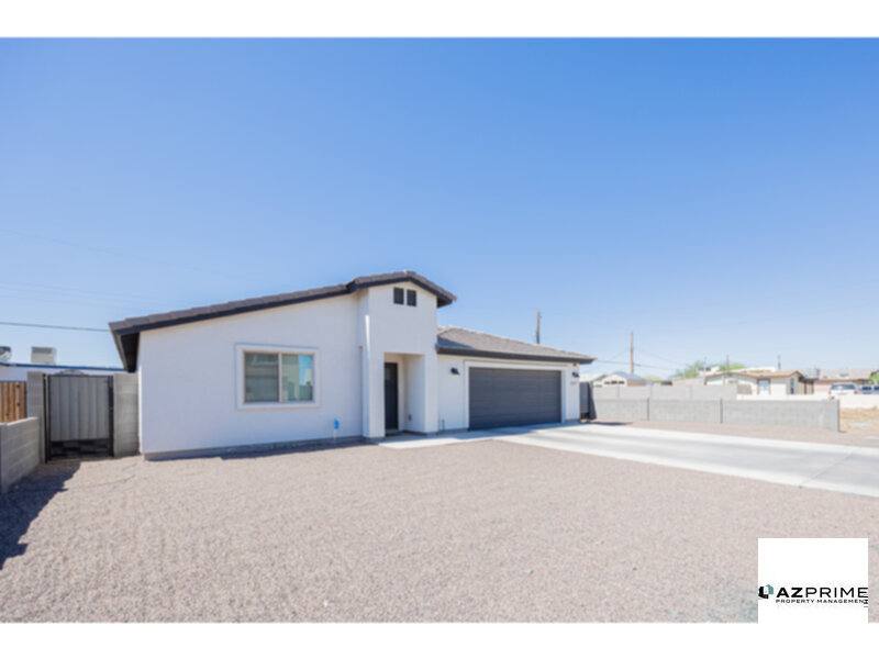 House for rent at 2547 Illini St, Phoenix, AZ 85040