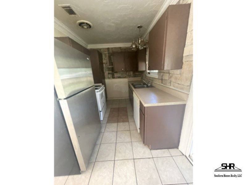 House for rent at 5103 Wildewood Ave, Pensacola, FL 32505