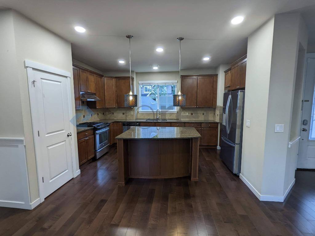 House for rent at 10224 242nd Ave NE, Redmond, WA 98053