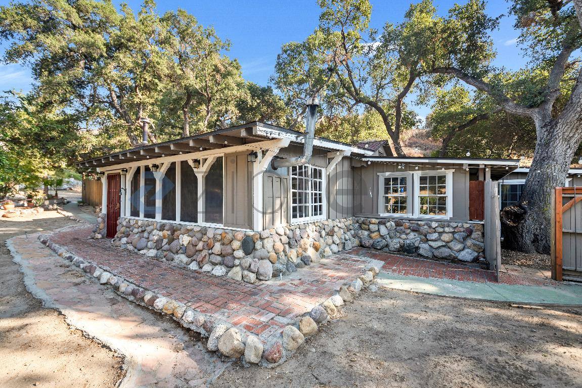 House for rent at 15353 Iron Canyon Rd, Canyon Country, CA 91387