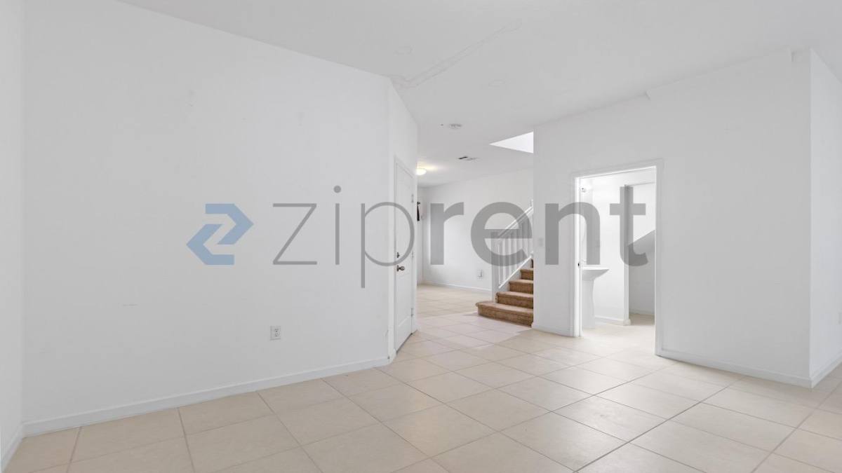 Townhouse for rent at 21429 NW 13th Ave, Miami, FL 33169