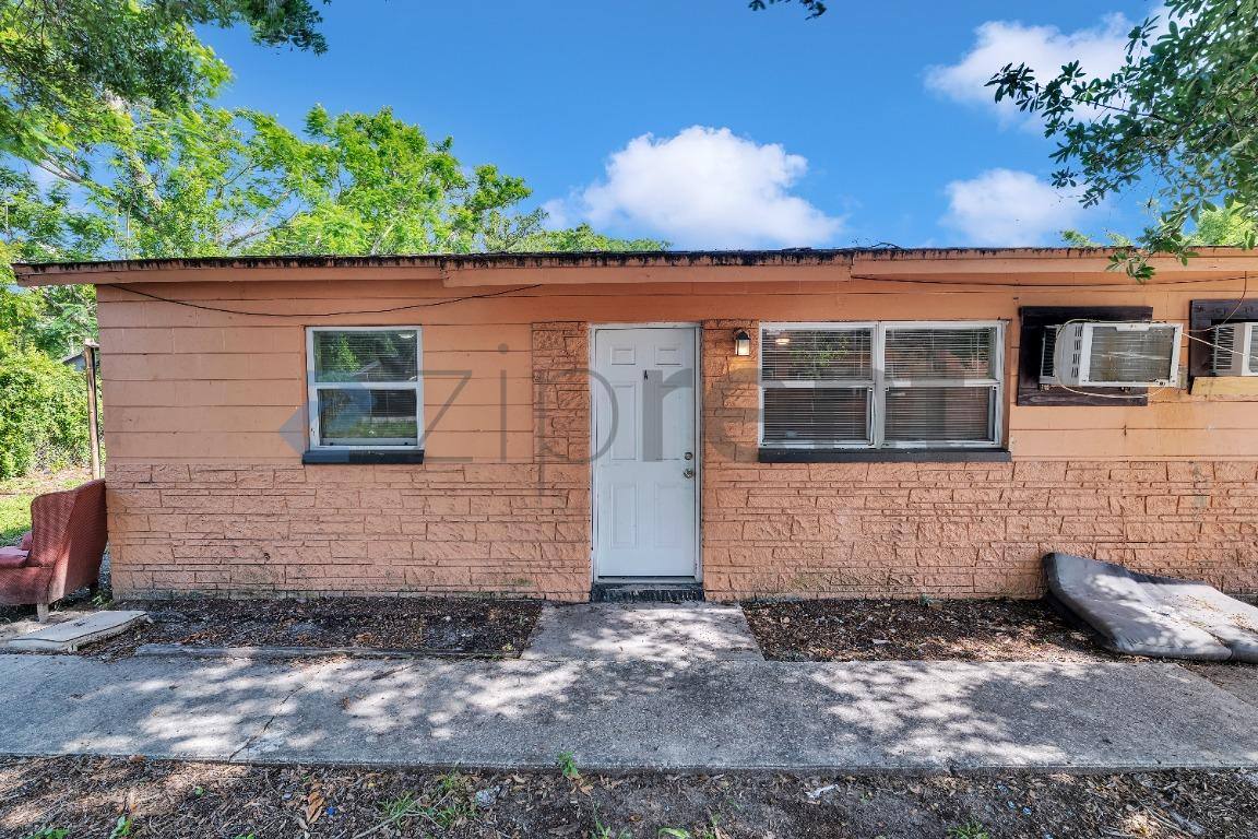 House for rent at 9413 N Mulberry St #A, Tampa, FL 33612