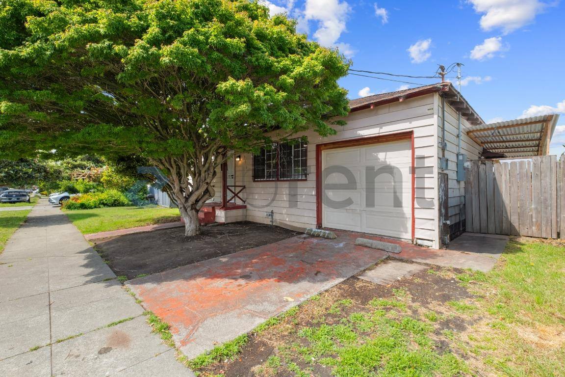 House for rent at 365 S 38th St, Richmond, CA 94804
