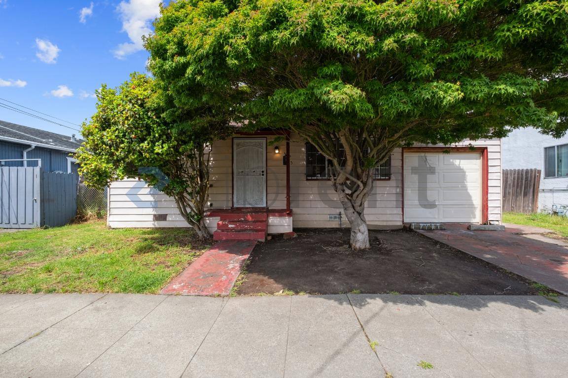 House for rent at 365 S 38th St, Richmond, CA 94804