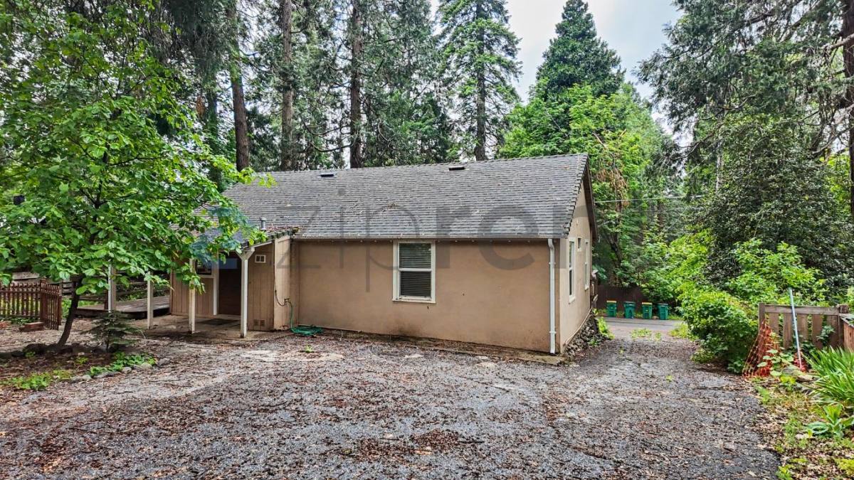 House for rent at 2893 Polaris St, Pollock Pines, CA 95726