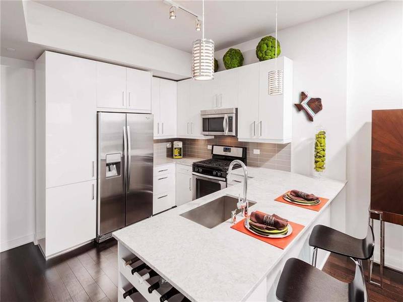 Apartment for rent at 310 Bowie St #B4-71, Austin, TX 78703