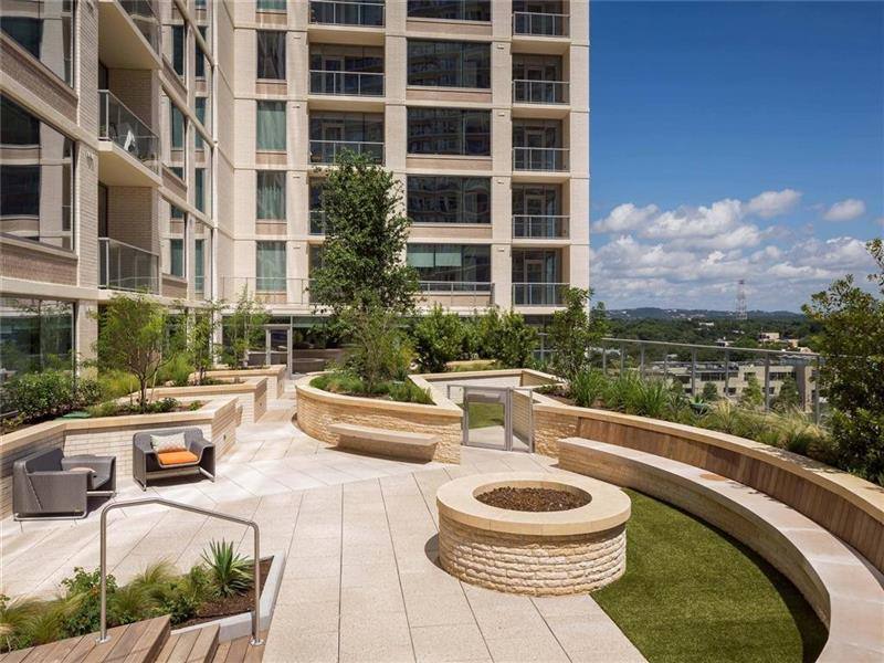 Apartment for rent at 310 Bowie St #B4-71, Austin, TX 78703