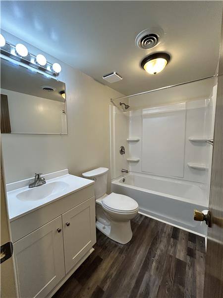 Apartment for rent at 4313 Earl Dr #B7, Summitville, OH 43962