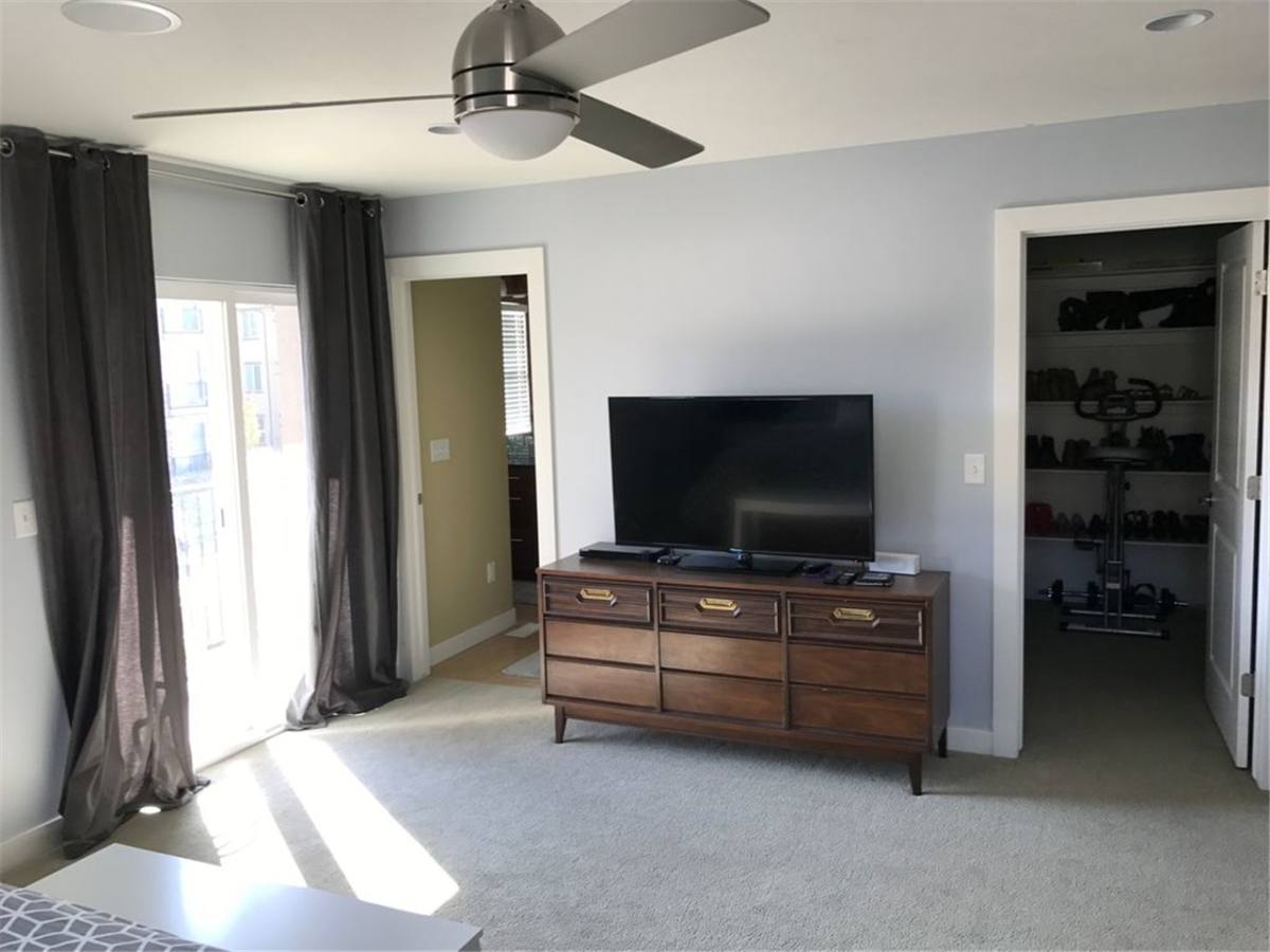 Townhouse for rent at 272 W 650 N, Centerville, UT 84014
