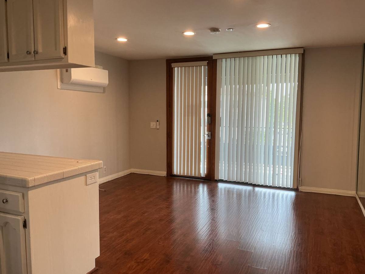 Apartment for rent at 17210 Newhope St, Fountain Valley, CA 92708