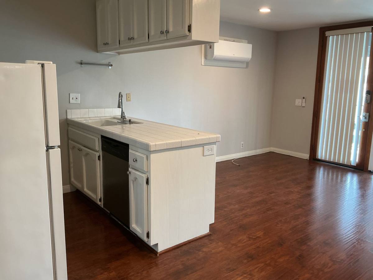 Apartment for rent at 17210 Newhope St, Fountain Valley, CA 92708