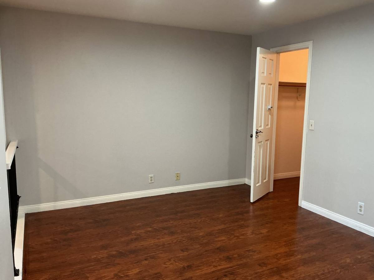 Apartment for rent at 17210 Newhope St, Fountain Valley, CA 92708