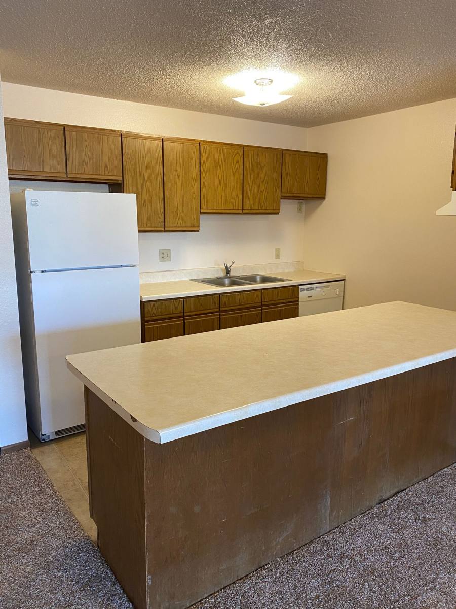 Apartment for rent at 1703 University Dr SE, Saint Cloud, MN 56304