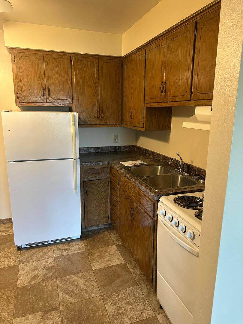 Apartment for rent at 1516 16th Ave SE, Saint Cloud, MN 56304