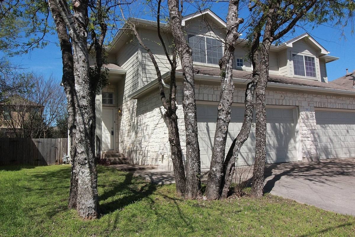 Townhouse for rent at 7310 Dan-Jean Dr, Austin, TX 78745
