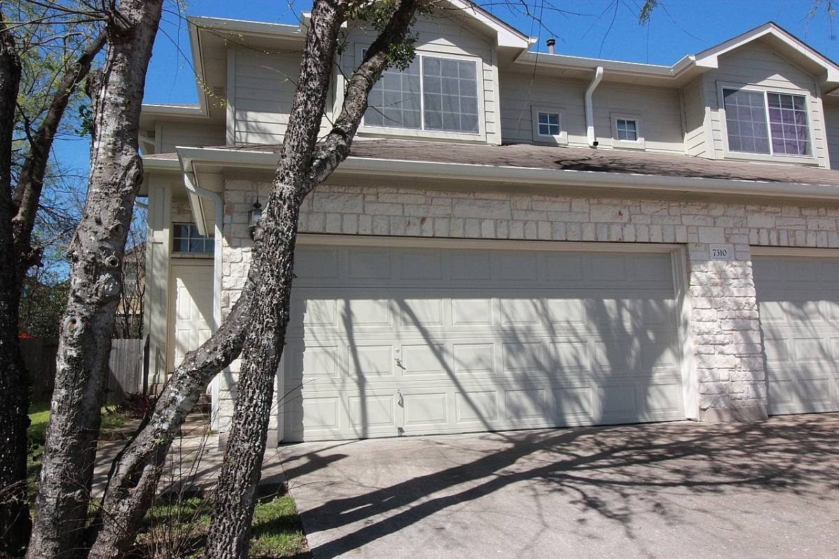 Townhouse for rent at 7310 Dan-Jean Dr, Austin, TX 78745