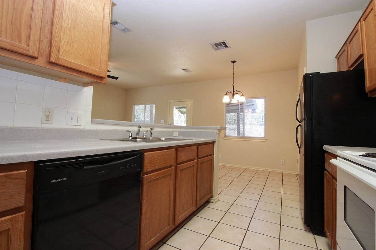 Townhouse for rent at 7310 Dan-Jean Dr, Austin, TX 78745