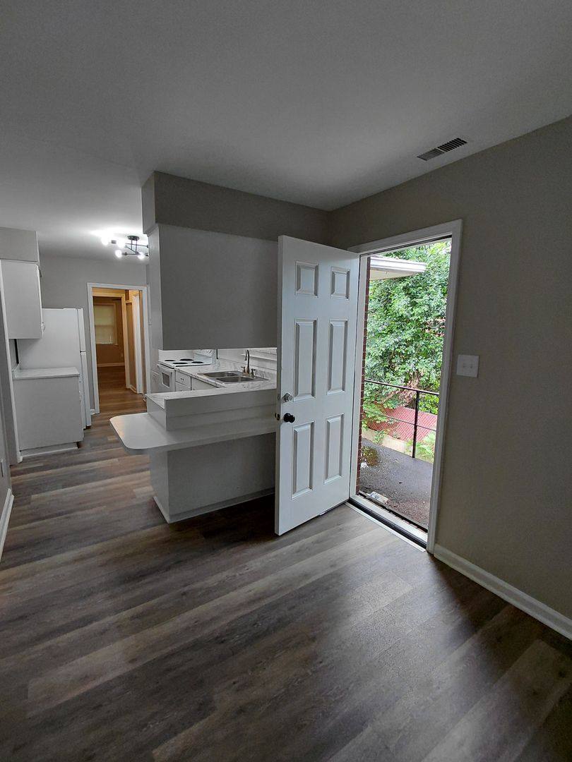 Apartment for rent at 2591 N Pierce Circle, Macon, GA 31204